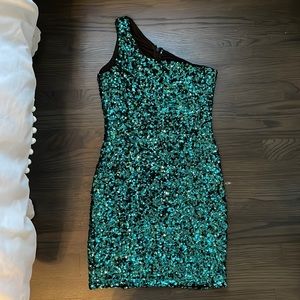 Lulu’s Sequin Emerald Green Mini Dress